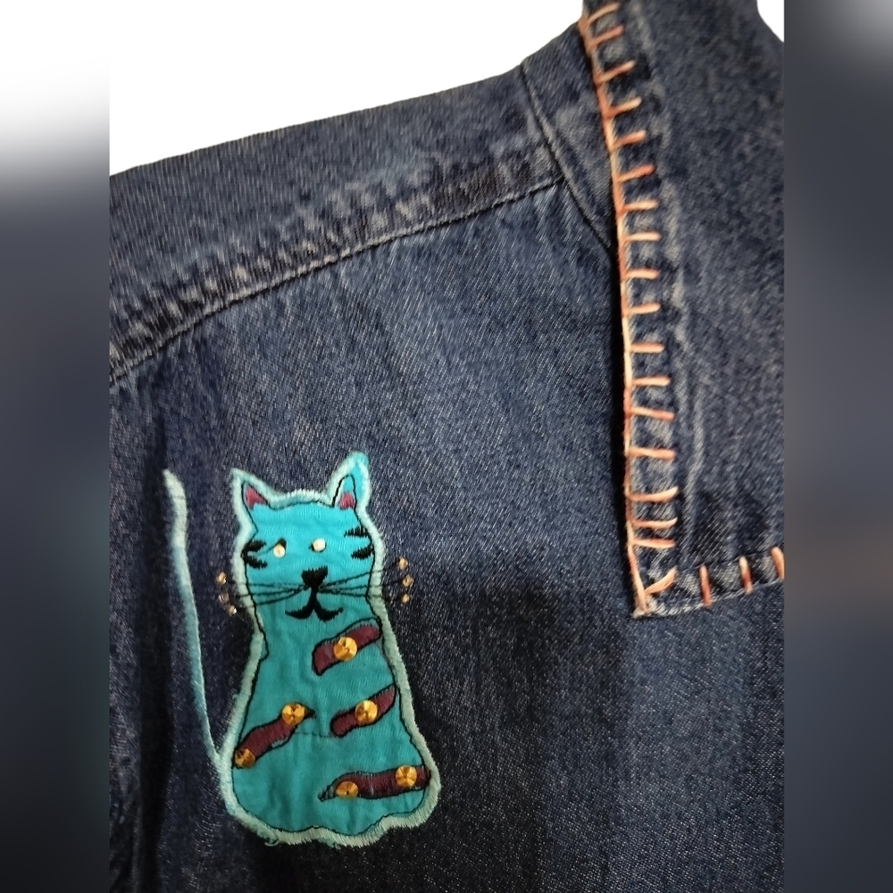 2072)Vintage Life Style Petite Applique Multicolor Cats Denim Button down Top PL - Picture 3 of 9